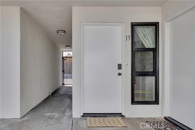 6679 Unit 13 Linda Vista Road, Linda Vista CA: https://media.crmls.org/medias/6501463a-eb80-462f-b20b-ffb28d431959.jpg
