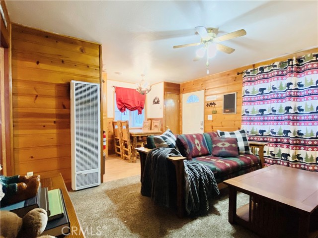 Detail Gallery Image 6 of 22 For 1008 E Country Club Bld, Big Bear City,  CA 92314 - 2 Beds | 2 Baths