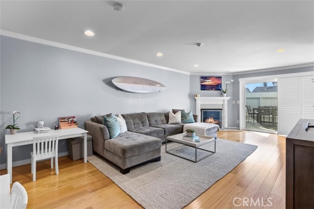 2000 Voorhees Avenue, Redondo Beach, California 90278, 3 Bedrooms Bedrooms, ,2 BathroomsBathrooms,Residential,Sold,Voorhees,SB23026527