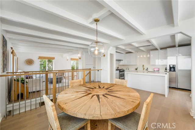 1071 Oro Street, Laguna Beach CA: https://media.crmls.org/medias/65026897-a33d-40a3-9a79-2022a2beb6ba.jpg