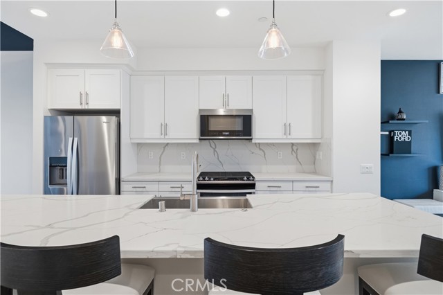 Detail Gallery Image 23 of 36 For 1667 Grand View, Costa Mesa,  CA 92627 - 3 Beds | 3/2 Baths