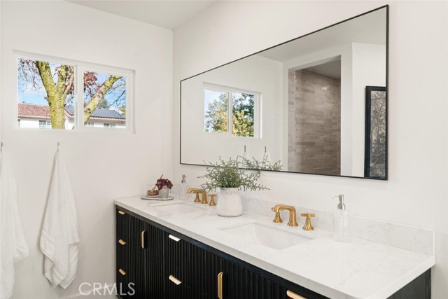 Detail Gallery Image 30 of 50 For 2 Kingston Cir, Chico,  CA 95926 - 3 Beds | 2 Baths