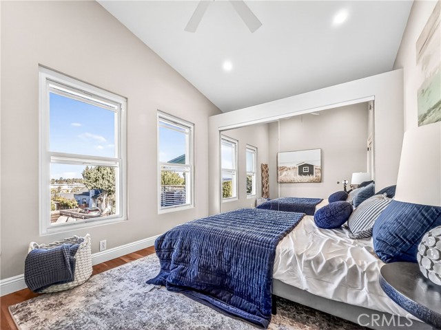 Detail Gallery Image 19 of 37 For 7313 S Earldom Avenue, Playa Del Rey,  CA 90293 - 5 Beds | 4 Baths