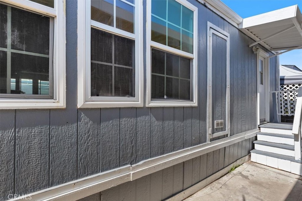 9080 Bloomfield Avenue 237