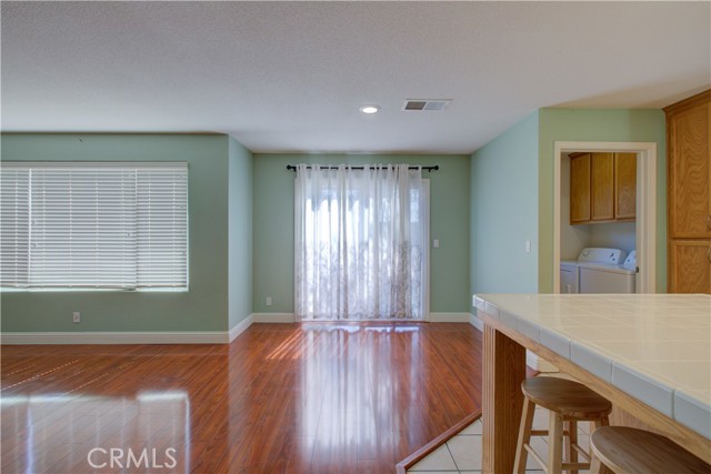 Detail Gallery Image 8 of 39 For 4208 Berryesa Ave, Merced,  CA 95348 - 3 Beds | 2/1 Baths