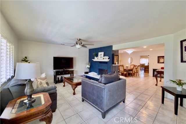 Detail Gallery Image 6 of 53 For 6118 Bellingham Ave, North Hollywood,  CA 91606 - 3 Beds | 2/1 Baths