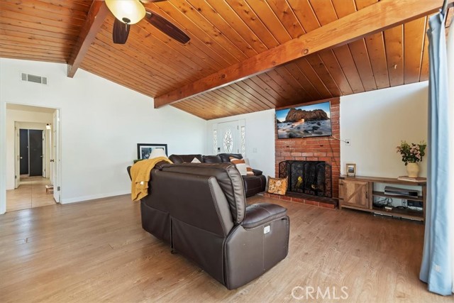 550 N Dexford Drive, La Habra CA: https://media.crmls.org/medias/6505627c-f0a5-48f8-a80e-ec48a8f499a7.jpg