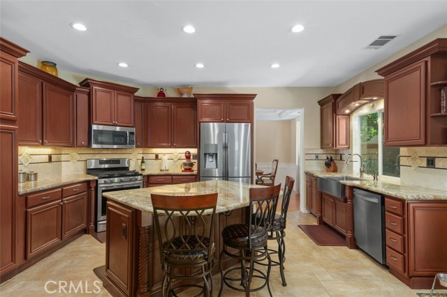 29944 Peach Tree Court, Murrieta CA: https://media.crmls.org/medias/6505cdea-cf88-484f-ac89-6fd44fec0554.jpg