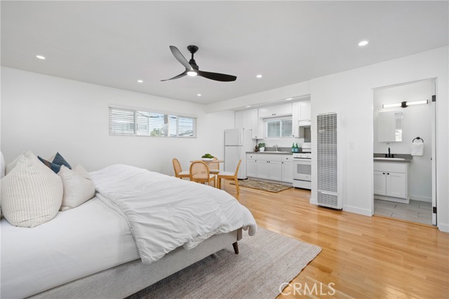 Detail Gallery Image 38 of 48 For 502 36th St, Newport Beach,  CA 92663 - 5 Beds | 4 Baths