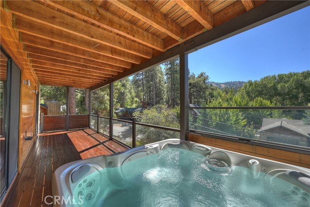 43669 Ridge Crest, Big Bear Lake, CA 92315