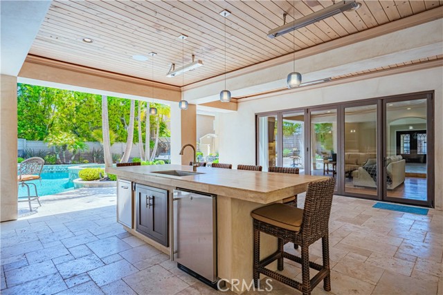 6561 Horseshoe Lane, Huntington Beach CA: https://media.crmls.org/medias/6506a28f-5dac-45eb-9521-47df9a2fba44.jpg