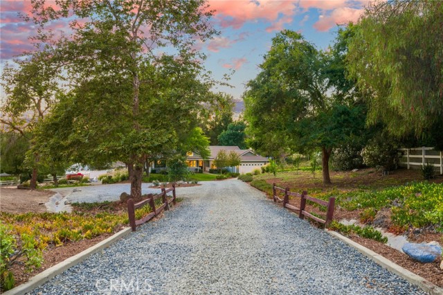 42333 Casa Verde, Temecula CA: https://media.crmls.org/medias/65075480-60d6-4c8a-81e9-5b7552219ab5.jpg