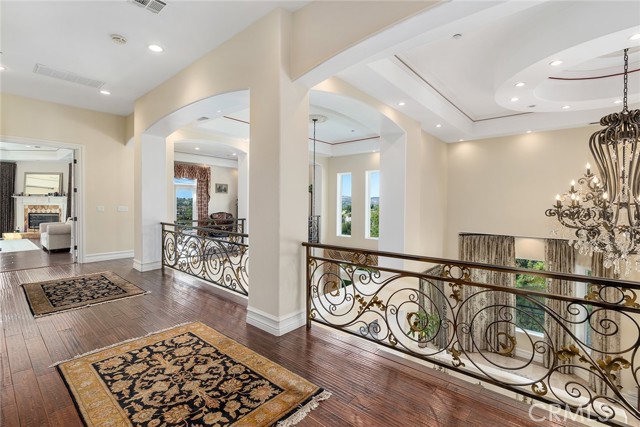 Detail Gallery Image 23 of 56 For 22470 Sueno Rd, Woodland Hills,  CA 91364 - 6 Beds | 7 Baths