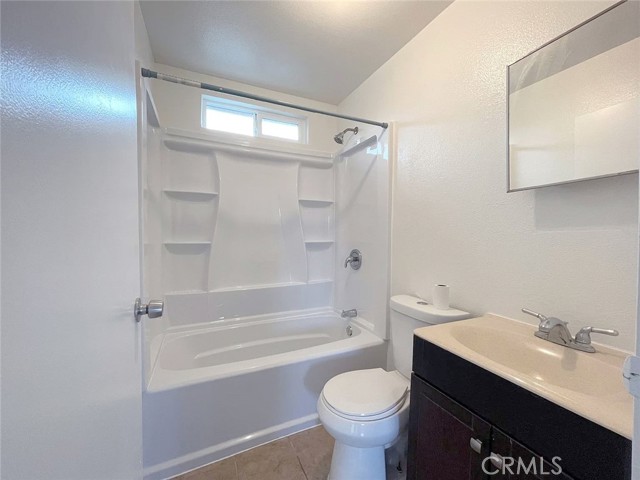 Detail Gallery Image 34 of 46 For 920 Cerritos Ave, Long Beach,  CA 90813 - – Beds | – Baths