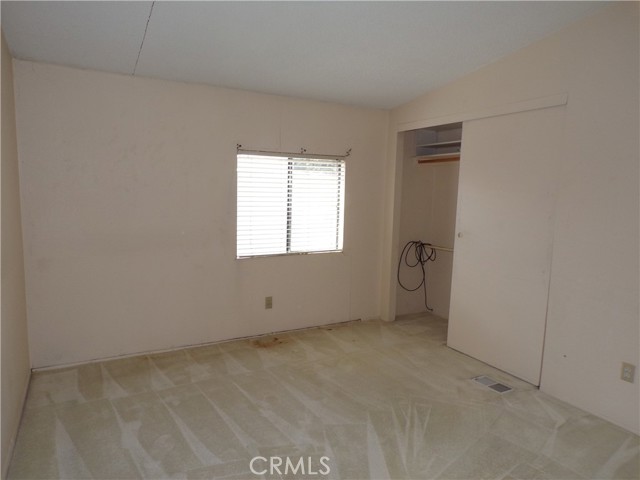 Detail Gallery Image 13 of 32 For 1721 E Colton Ave #110,  Redlands,  CA 92374 - 3 Beds | 2 Baths