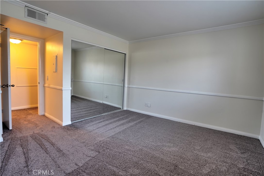 MLS #OC25238308 image #16