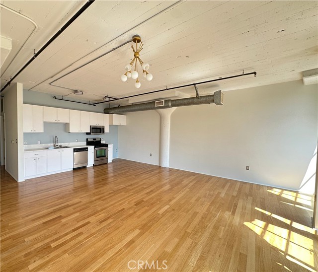 200 N San Fernando Road, Los Angeles CA: https://media.crmls.org/medias/6509deea-a943-40f9-9b69-cfb334ebff4c.jpg