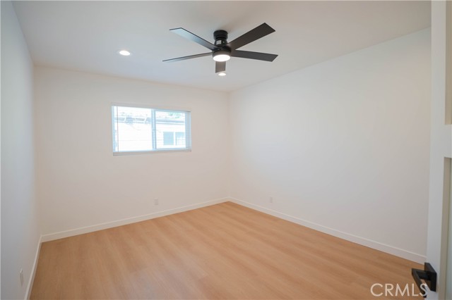 13755 Los Angeles Street, Baldwin Park CA: https://media.crmls.org/medias/650a88db-1d69-40f1-ba9a-b114729b49ed.jpg