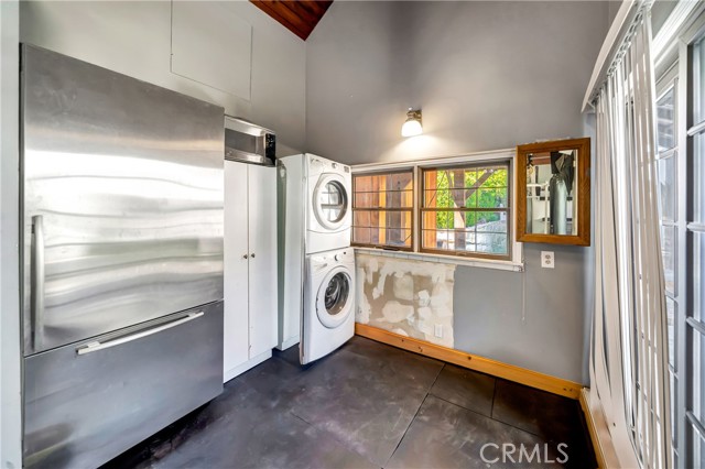 Detail Gallery Image 48 of 55 For 5441 Calvin Ave, Tarzana,  CA 91356 - 5 Beds | 5/1 Baths