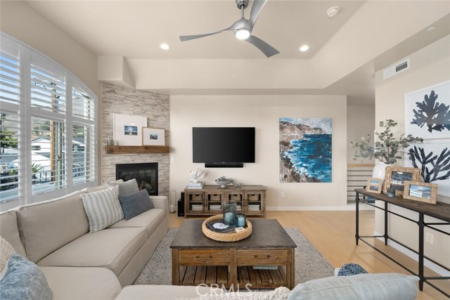 Detail Gallery Image 13 of 38 For 215 Placentia, Pismo Beach,  CA 93449 - 3 Beds | 3/1 Baths