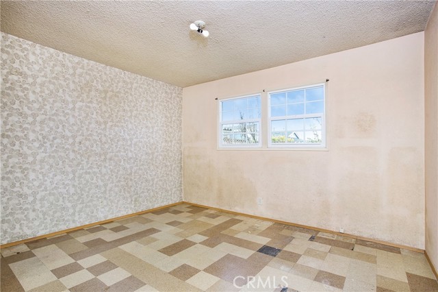 Detail Gallery Image 14 of 24 For 5311 Holland Ave, Garden Grove,  CA 92845 - 3 Beds | 2 Baths