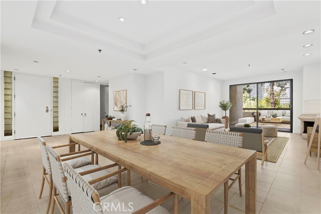 2122 Century Park Lane, Los Angeles CA: https://media.crmls.org/medias/650c4458-517a-4c42-a079-effa8538d490.jpg