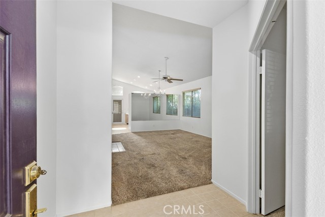 9523 Sunglow Ct., Rancho Cucamonga CA: https://media.crmls.org/medias/650cd021-3a02-43fb-982e-83d343b6ef47.jpg