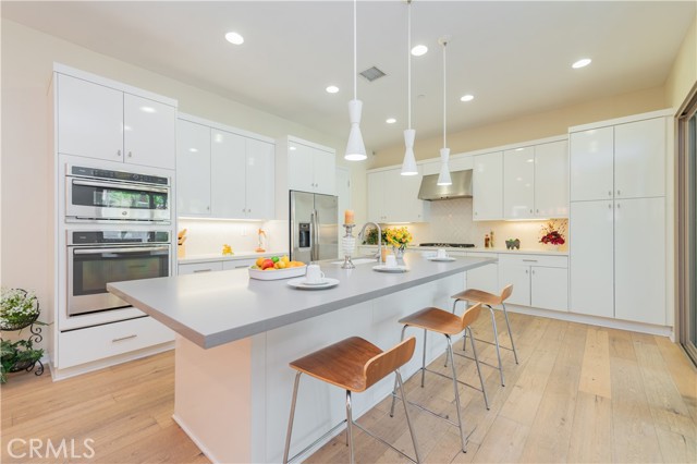 Detail Gallery Image 13 of 61 For 103 Newall, Irvine,  CA 92618 - 3 Beds | 2/1 Baths