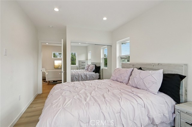 Detail Gallery Image 64 of 75 For 18320 Ingomar St, Reseda,  CA 91335 - – Beds | – Baths