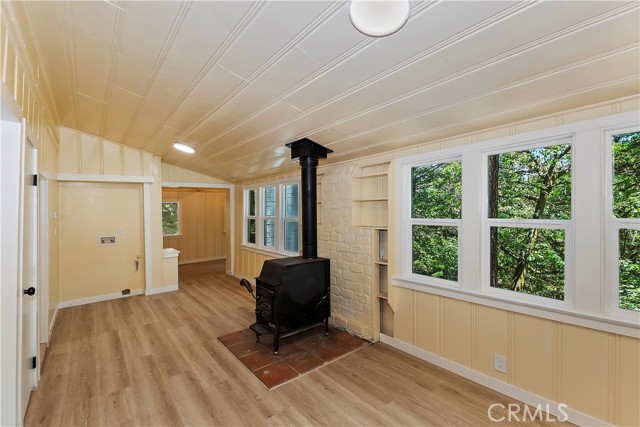 Detail Gallery Image 17 of 59 For 996 Coulter Pine Rd, Crestline,  CA 92325 - 3 Beds | 1 Baths