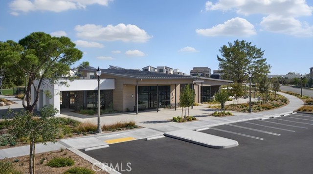 Detail Gallery Image 8 of 11 For 204 Briar Moon, Irvine,  CA 92618 - 4 Beds | 4/1 Baths