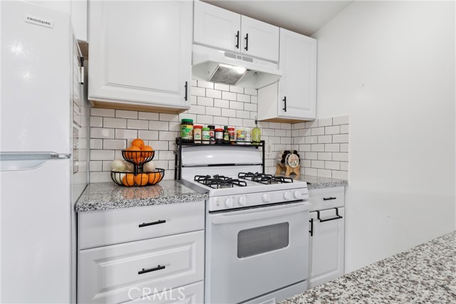 Detail Gallery Image 5 of 19 For 23701 S Western Ave #97,  Torrance,  CA 90501 - 2 Beds | 1 Baths