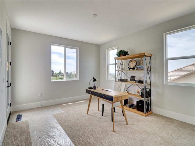 35886 Wildwood Crest Drive, Yucaipa CA: https://media.crmls.org/medias/650f5c59-b37c-4c69-8ed7-4ed930ad3231.jpg