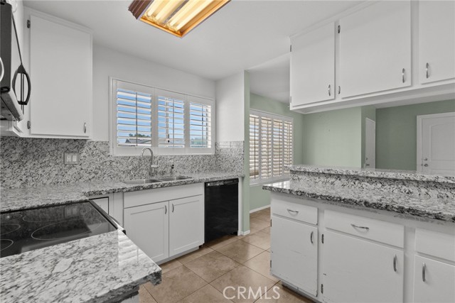Detail Gallery Image 16 of 45 For 27573 Grosse Point, Menifee,  CA 92586 - 2 Beds | 2 Baths