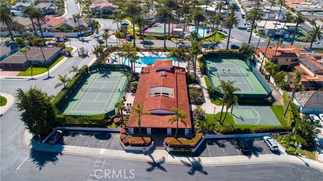 405 Calle Alicia, San Clemente CA: https://media.crmls.org/medias/650fd45e-6c6d-4c61-bfe8-04c46d3db788.jpg