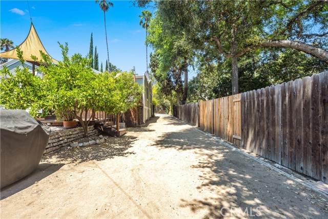 Detail Gallery Image 35 of 41 For 5014 El Verano Ave, Los Angeles,  CA 90041 - 2 Beds | 2 Baths