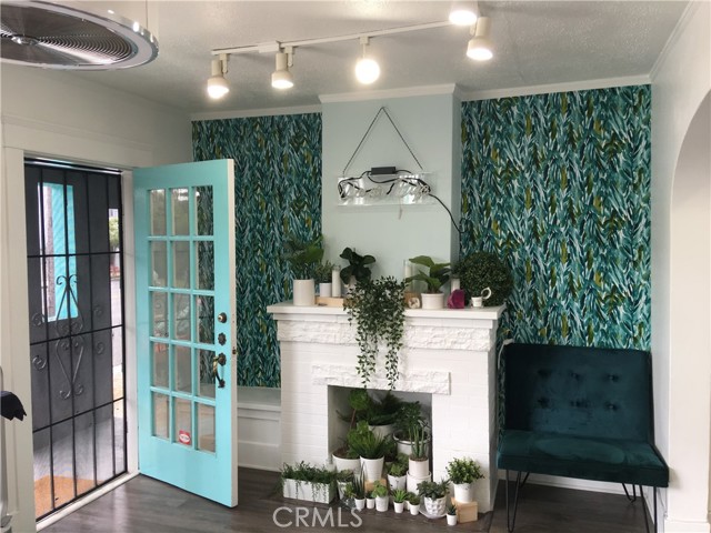 Detail Gallery Image 3 of 24 For 341 Redondo, Long Beach,  CA 90814 - – Beds | – Baths