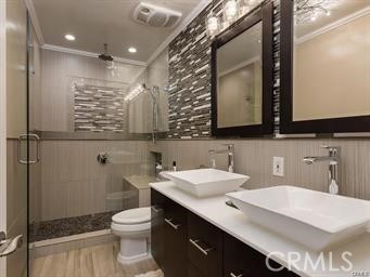 3201 S ANCHOVY Avenue, San Pedro CA: https://media.crmls.org/medias/65127a0c-c2c5-485b-9d8d-076bb0795c7c.jpg