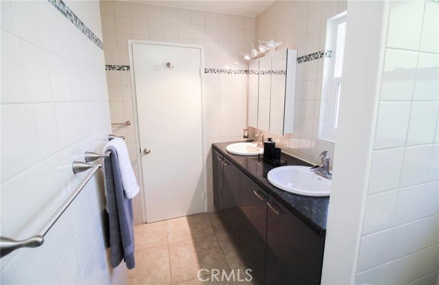 Detail Gallery Image 18 of 36 For 805 E Acacia Ave #F,  Glendale,  CA 91205 - 2 Beds | 1/1 Baths