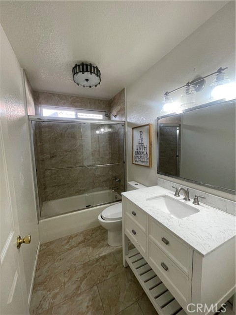 Detail Gallery Image 28 of 31 For 39312 Dunbar St a,  Palmdale,  CA 93551 - 3 Beds | 2 Baths