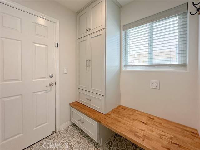 2106 Nelson Avenue, Redondo Beach CA: https://media.crmls.org/medias/6514bbe2-5fa7-4acd-a5a8-3a47bcdf00f6.jpg