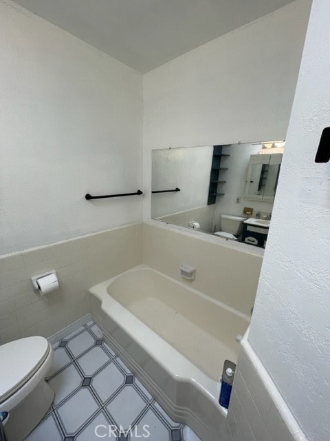 4032 Elsa Street, Lakewood CA: https://media.crmls.org/medias/65150fd7-dae0-4f29-85ec-9f58a5aa6a68.jpg