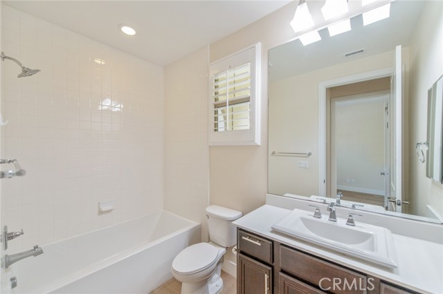 Detail Gallery Image 20 of 35 For 55 Carrington, Irvine,  CA 92629 - 4 Beds | 4 Baths