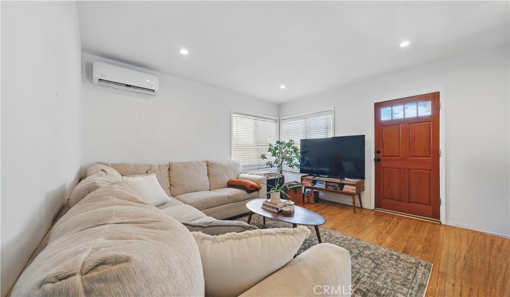 MLS #PW25065600 img 28