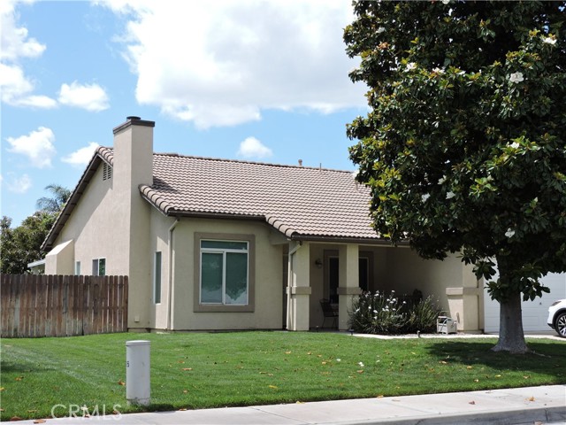 1326 Janes Way, Colton CA: https://media.crmls.org/medias/65161ec1-724a-46f8-b338-fbe708ed5bb0.jpg