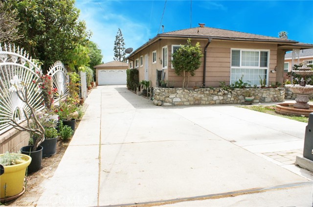 Detail Gallery Image 5 of 36 For 3724 W 105th St, Inglewood,  CA 90303 - 2 Beds | 2 Baths