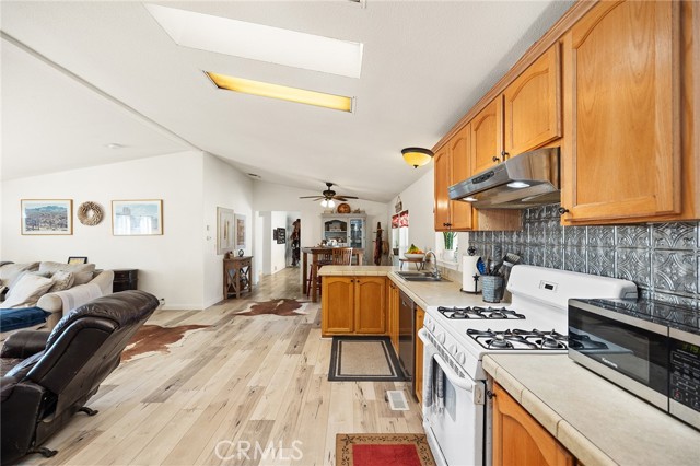 Detail Gallery Image 18 of 42 For 31250 Loretta Ave., Winchester,  CA 92596 - 3 Beds | 2 Baths