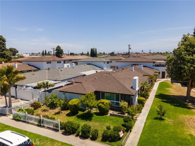 13282 Verde Street, Garden Grove CA: https://media.crmls.org/medias/65171c43-82c8-4ebe-baf9-da7d576ced74.jpg