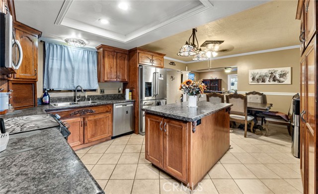 Detail Gallery Image 6 of 36 For 1406 Carey Ave, Brea,  CA 92821 - 4 Beds | 2 Baths