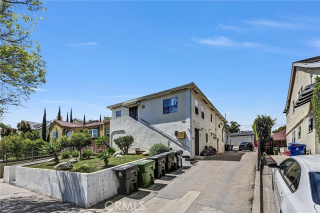 Detail Gallery Image 3 of 33 For 1861 S Redondo Bld, Los Angeles,  CA 90019 - – Beds | – Baths